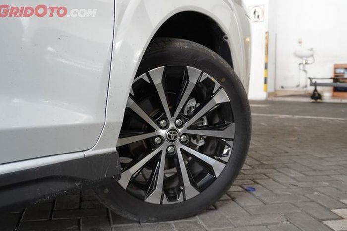 Tekanan ban mobil berkurang