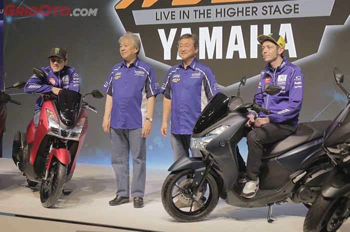 Valentino Rossi dan Maverick Vinales saat peluncuran Lexi 125