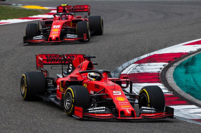 Sebastian Vettel dan Charles Leclerc finish di urutan tiga dan lima pada GP F1 China 2019