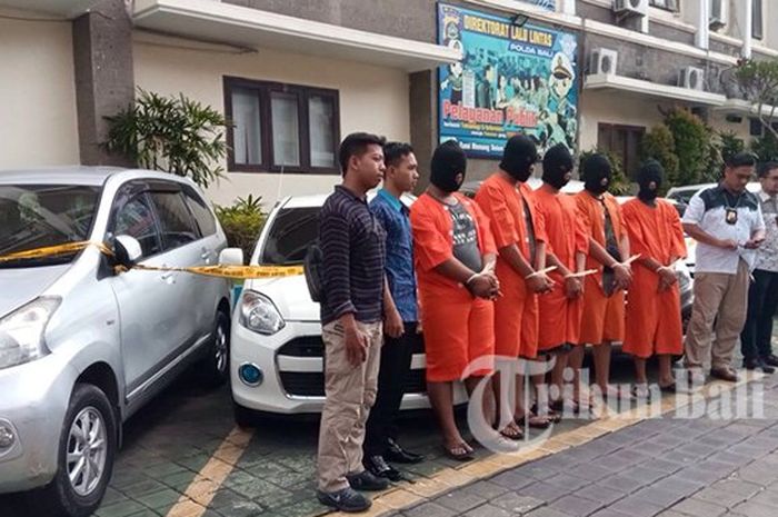 5 Sopir Taksi Online Tertangkap Polisi