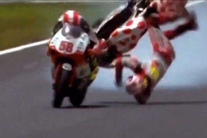 Ngeri Banget, Video Kerasnya Balapan Marco Simoncelli Saat Pertama Kali  Juara di Mugello! - GridOto.com