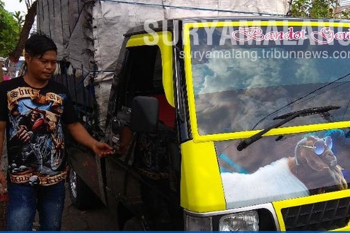 Mitsubishi L300 milik Muntadi yang dibobol maling