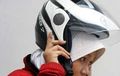 Cara Jitu Pilih Helm Untuk Wanita Berhijab