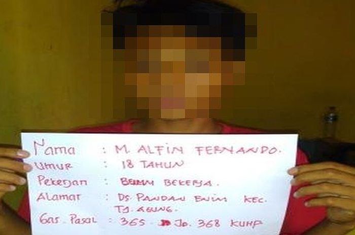 Tersangka M Alfin Fernando, pemalak sopir truk batubara di Lintas Sumatera wilayah Kabupaten Muaraenim