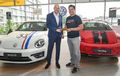 Wow, Mobil 'Herbie' nya Lindsay Lohan Beneran Diproduksi Oleh VW