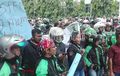 Keresahan Ojek dan Taksi Online, Di Jakarta Mereda, Di Surabaya Masih Membara, Ratusan Pengemudi Grab Unjuk Rasa