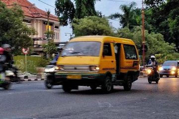 Mulai Februari, Pelajar di Sidoarjo Bisa ke Sekolah Naik Angkot ...