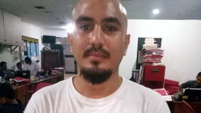 Tessa Granitsa Satari (34), penerobos busway di perempatan Utan Kayu, Matraman, Jakarta Timur pada Kamis (18/1/2018) pekan lalu, yang menyeret Bripda Dimas Prianggoro, polisi lalu lintas yang sedang bertugas, saat hendak meminta kelengkapan surat kendaraannya. 