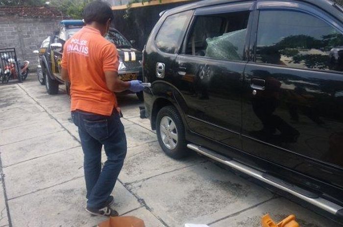 Toyota Avanza menjadi sasaran maling modus pecah kaca di Wonosari, Yogyakarta
