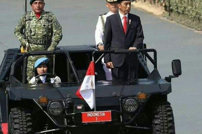 Presiden Jokowi saat menjalankan tugas negara