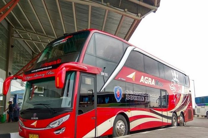 Bus tingkat AKAP milik PO Agra Mas yang dioperasikan melayani rute Jakarta-Jepara.