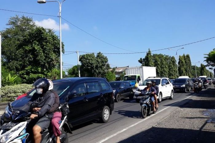 Suasana lalu lintas di Baypass Ngurah Rai Sanur