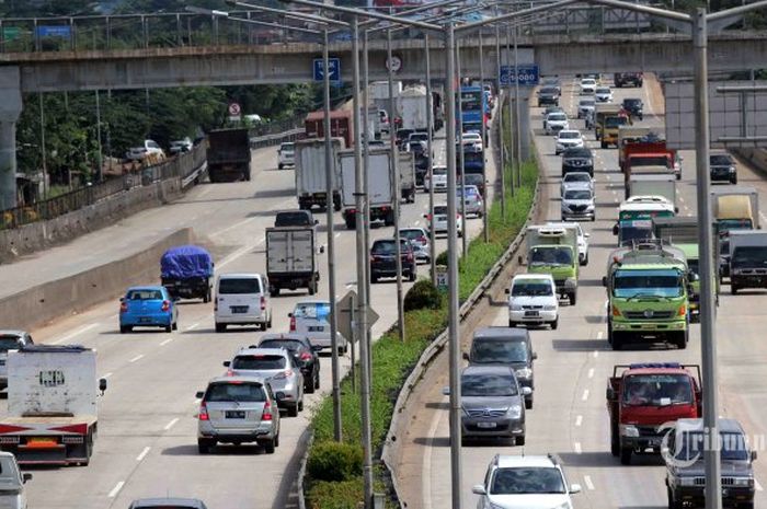 Pak Presiden mendengarkan keluhan tarif tol dari sopir logistik