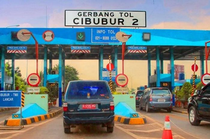 Ilustrasi. Gerbang Tol Cibubur 2 di ruas Tol Jagorawi mulai Mei 2018 diberlakukan aturan ganjil genap oleh peng