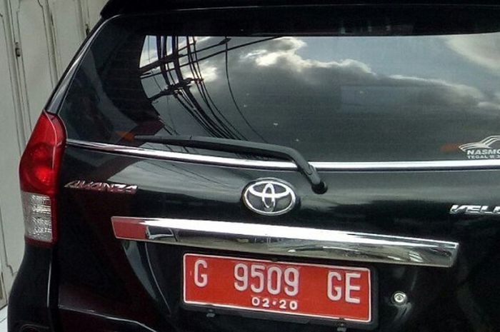 Toyota Avanza Veloz milik BNBD hilang dicuri maling