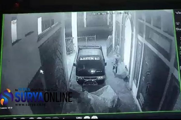 Pencurian motor Honda Beat putih N 2829 WA milik Mochammad Sutoyo di Pasuruan