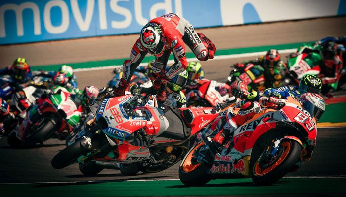 Jorge Lorenzo crash di MotoGP Aragon