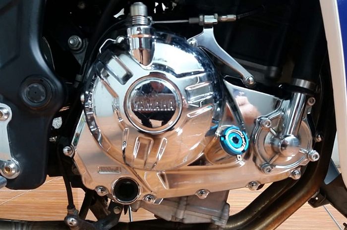 Motor yang di chrome perlu perawatan khusus.