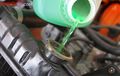 Alasan Penting Warna Cairan Radiator Berebeda-beda, Bukan Cuma Identitas Produk