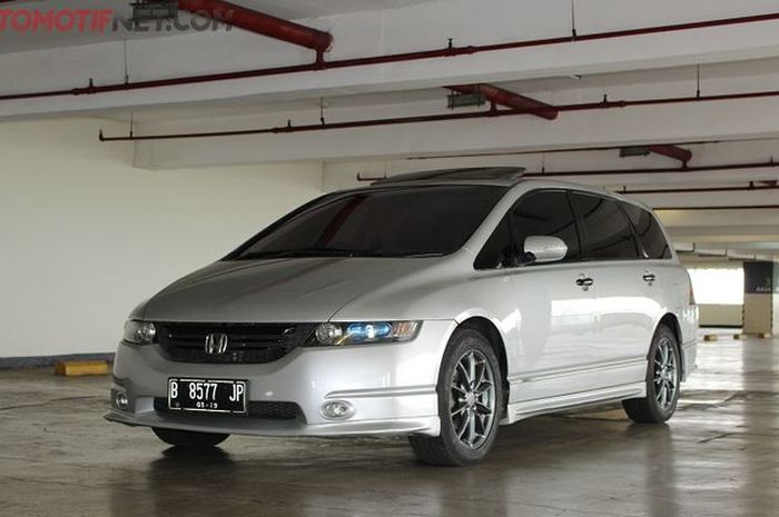 Ilustrasi Honda Odyssey