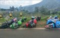 Bukan Kecelakaan, Kawasaki Ninja Rebah Di Pinggir Jalan, Sudah Jalan Hidup Para Pemiliknya