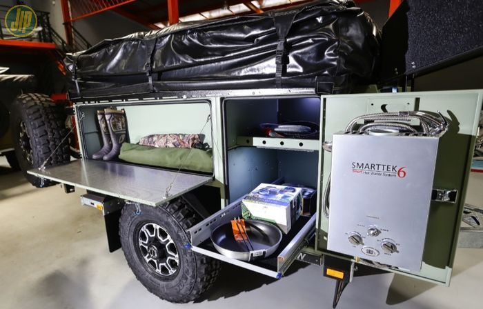 Fitur pada trailer camper Patriot X1 ini sudah selayaknya rumah tinggal.