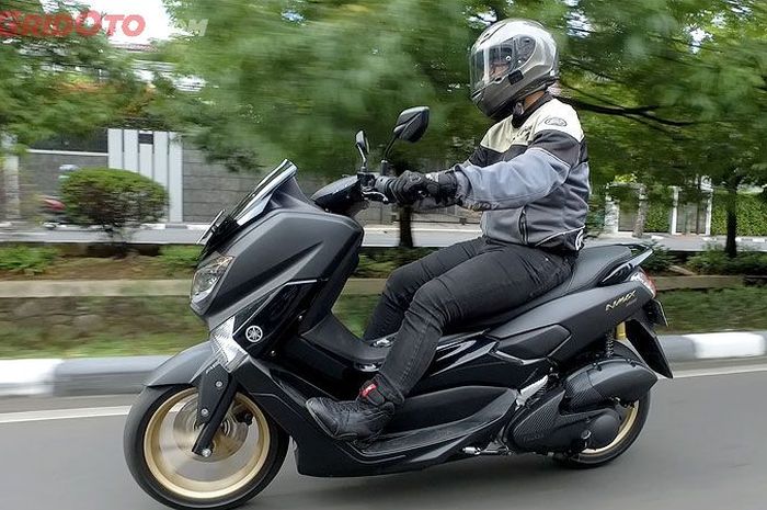 Knalpot Yamaha NMAX tiba-tiba menyemburkan air ? ini sebabnya