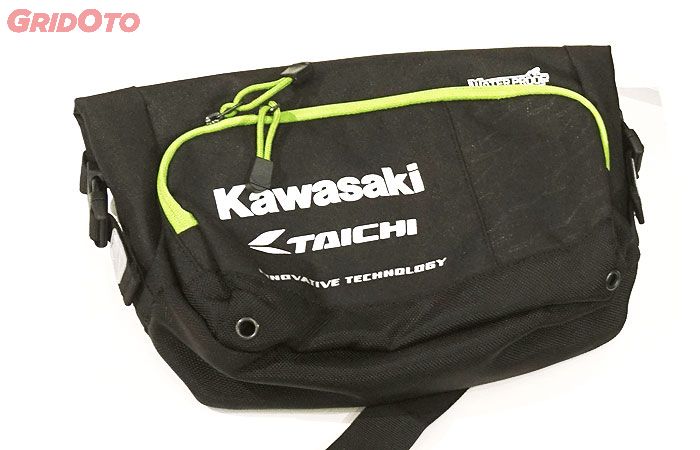 Tas waist bag RS Taichi x Kawasaki sudah waterproof