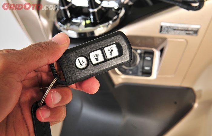 Honda PCX 150 gunakan Smart Key System