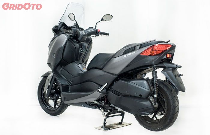 Yamaha XMAX punya riding position yang nyaman