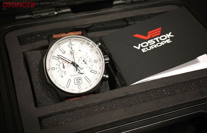 Jam tangan Vostok-Europe Expedition North Pole edisi Kawasaki