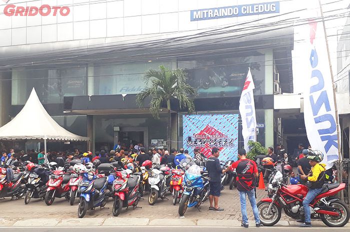 Dealer Suzuki Mitraindo Ciledug diserbu pengguna motor Suzuki