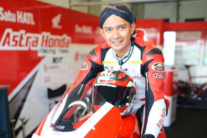 Dimas Ekky Pratama gantikan Jorge Navarro di tim Federal Oil Gresini Racing di Moto2 Sepang.