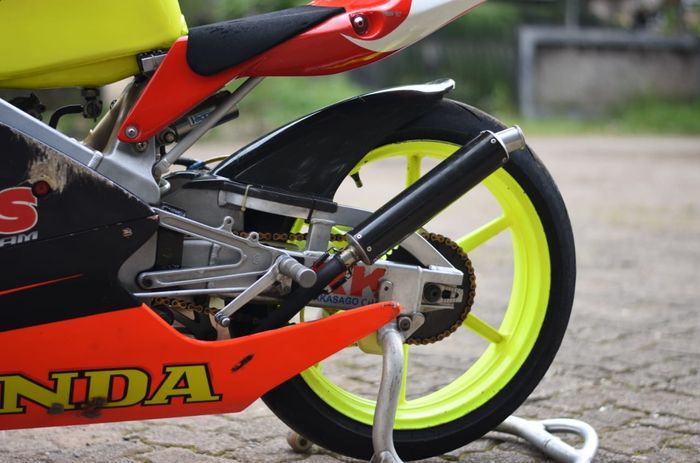 Kaki-kaki Honda RS125R 