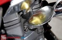 Sebelum Ditinggal Mudik Lama Teteskan Oli ke Lubang Busi Motor, Ini Fungsi Pentingnya