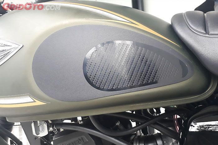 Knee grip di tangki W175 SE