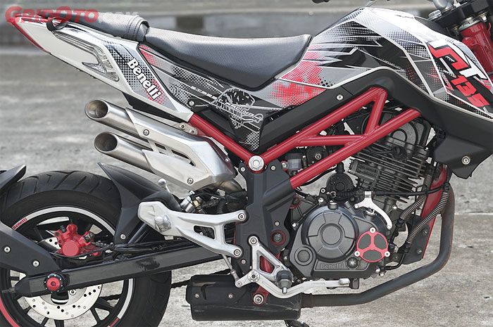 Sekilas TNT 135 mirip MV Agusta Brutale