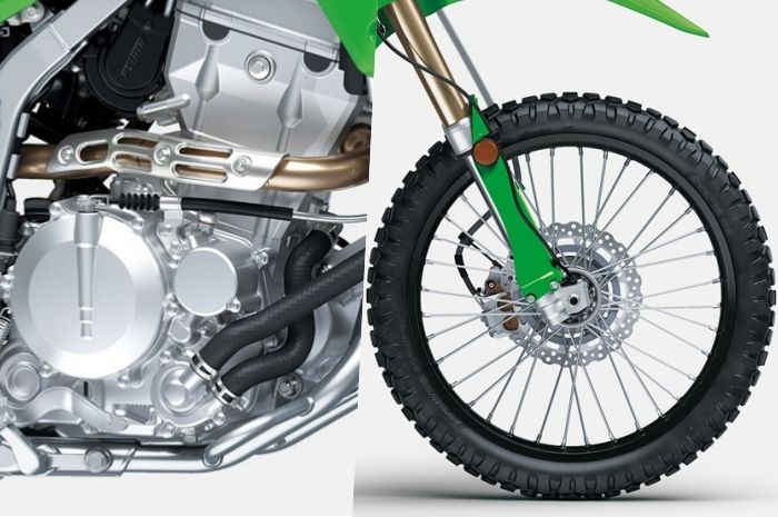 Mesin Kawasaki KLX 300 untuk kebutuhan pasar Amerika Serikat, kalau di sini cukup 250 cc