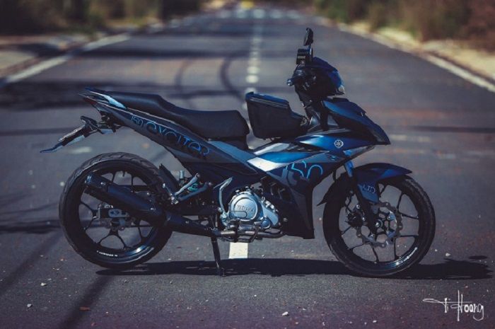 Yamaha MX King tampil elegan tapi bermesin jahat