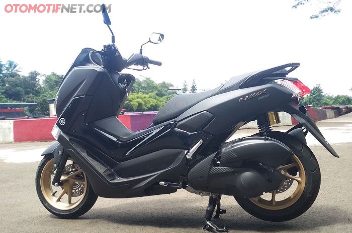 Yamaha NMAX 155 2018 pakai jok baru