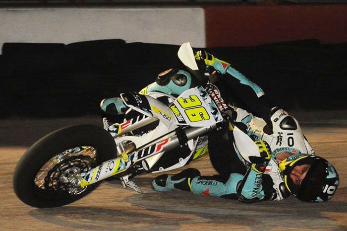 Joan Mir Supermoto Head Down