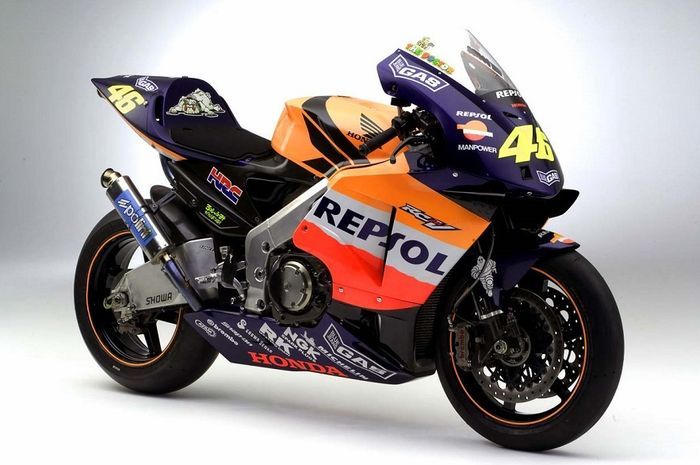 Mesin v5 silinder antar Valentino Rossi berjaya