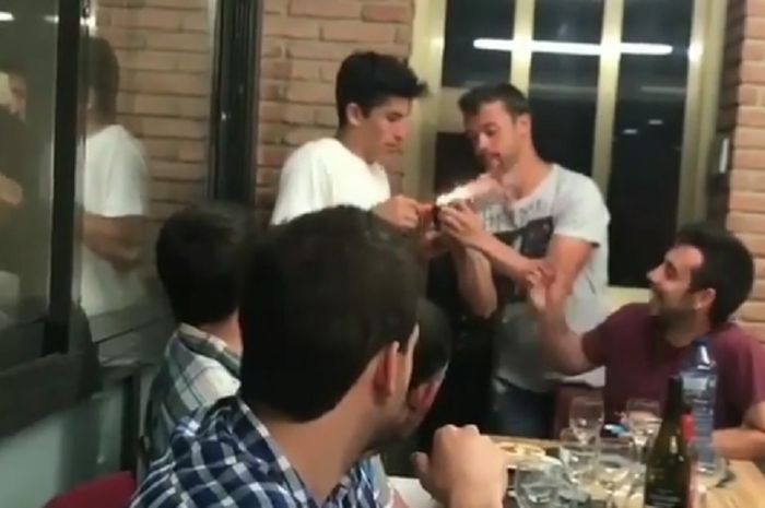 Marc Marquez bermain petasan