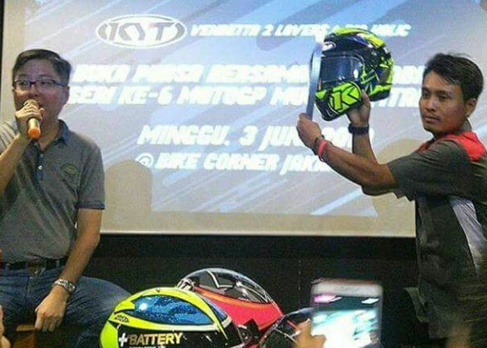 Akhirnya Resmi Diperkenalkan Visor Flat Untuk Helm Kyt Vendetta 2 Gridoto Com