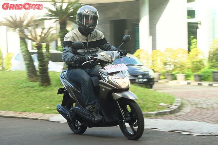 Ini Cara Mengerem Motor Matik Yang Benar Dalam Kondisi Darurat