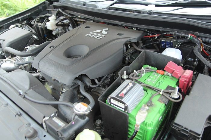 Mesin diesel Mitsubishi