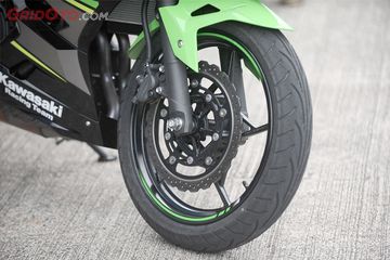 Ban Kawasaki Ninja 250 2018 Beda Sama Yang Lama Bagaimana Dipakai