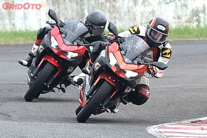 Test ride Kawasaki All New Ninja 250 di Sirkuit Sentul