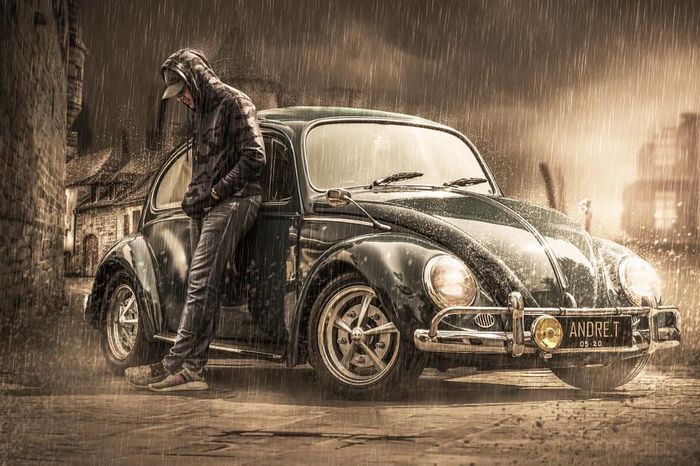 Andra Taulany pose bareng VW Beetle