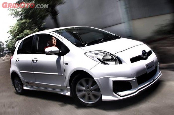 Toyota Yaris TRD Sportivo 2012